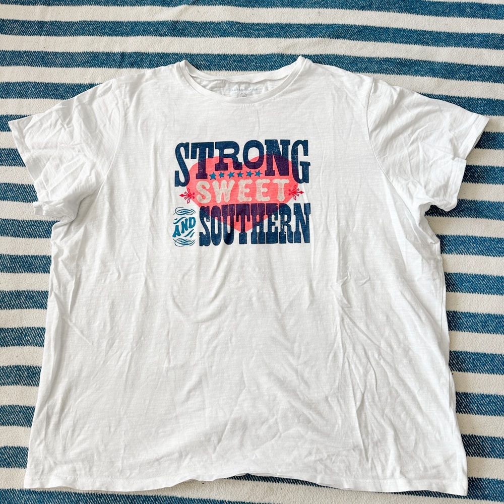 Draper James White Graphic T-Shirt with Bold Text
